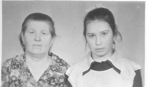Баба Валя и Нина 1978 [800x600]